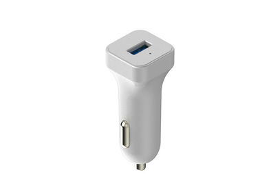 comprar Adaptador blanco del cargador del coche del solo puerto USB con USB micro 5V 2.4A online manufacture
