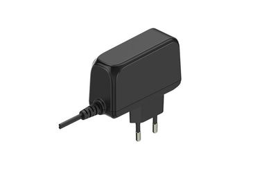 Un buen precio. adaptador de la CA DC de 12V 2A con el enchufe de la UE, fuente de alimentación de la transferencia del soporte de la pared en línea