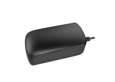 Un buen precio. CA eléctrica universal del adaptador 12v 3A del certificado de RoHS con el Pin de los E.E.U.U. en línea
