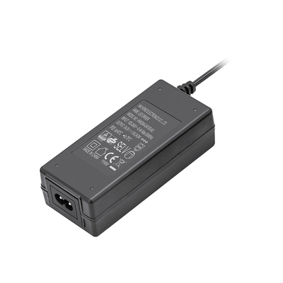 Un buen precio. adaptador del poder de la CA que cambia 2A pequeño con temperatura de almacenamiento de -40℃~+85℃ en línea