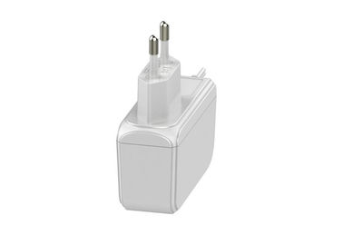 Un buen precio. Adaptador de corriente alterna universal de 12 voltios con 1500ma hace salir/18W/blanco/negro en línea