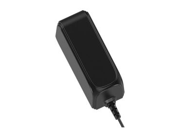 Un buen precio. Fuente de alimentación de la transferencia de la CA del enchufe 5V 2A de los E.E.U.U. 12W universal para el set-top box en línea