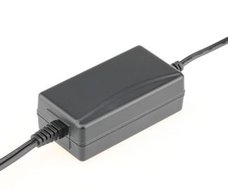 Un buen precio. Adaptador universal del viaje de 60 vatios adaptadores portátiles de escritorio del viaje de 12 - 24 voltios en línea
