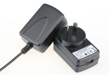 Un buen precio. 12W adaptador de corriente alterna universal 5V - 15V el 100% a carga plena con el enchufe BRITÁNICO del AU de KA de la UE en línea